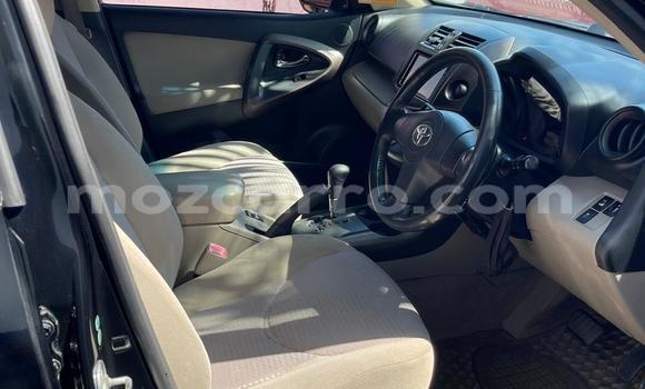 Nunua Ilio tumika Toyota Vanguard Nyeusi Gari ndani ya Maputo nchini Maputo Nunua Ilio tumika Toyota Vanguard Nyeusi Gari ndani ya Maputo nchini Maputo