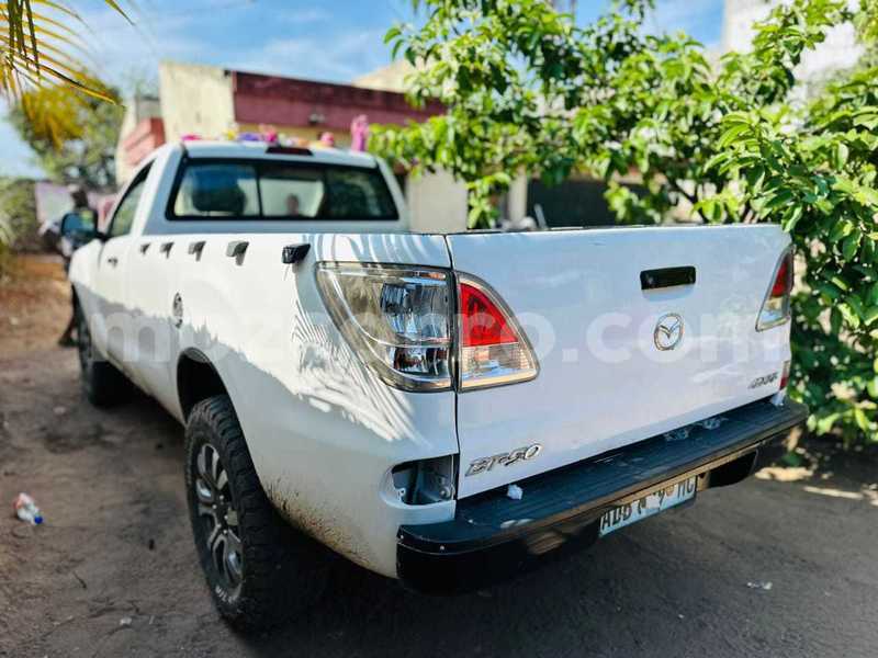 Big with watermark mazda bt 50 maputo maputo 31433