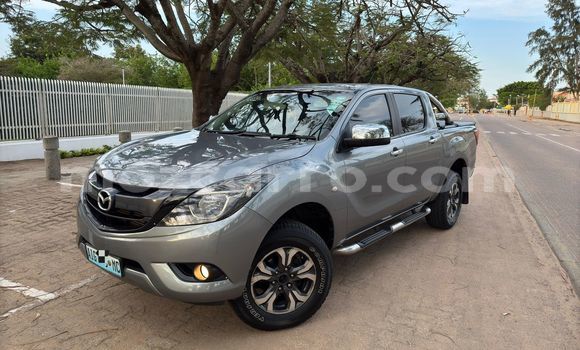 Comprar Usado Mazda BT-50 De outros Carro em Maputo em Maputo Comprar Usado Mazda BT-50 De outros Carro em Maputo em Maputo