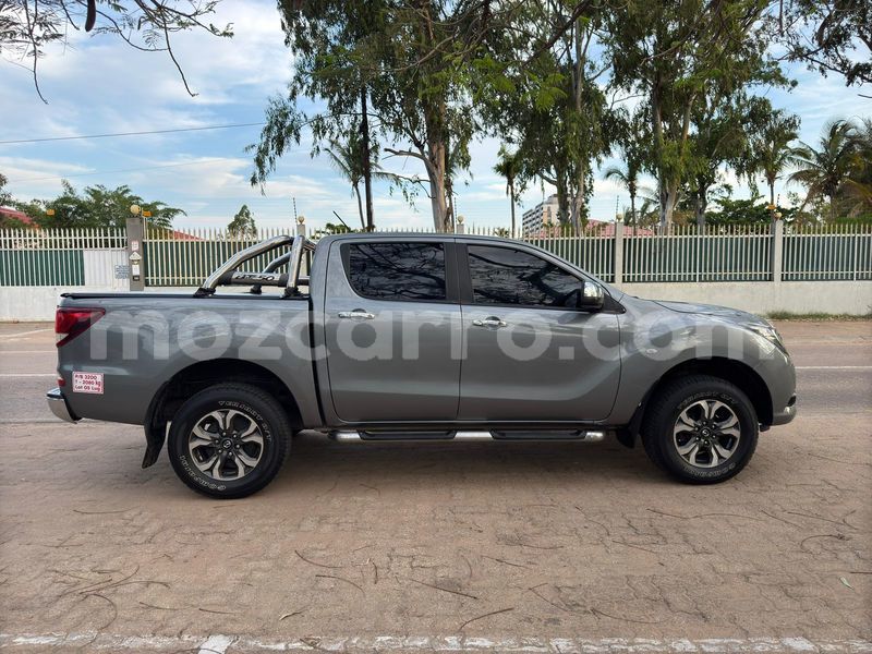 Big with watermark mazda bt 50 maputo maputo 31435