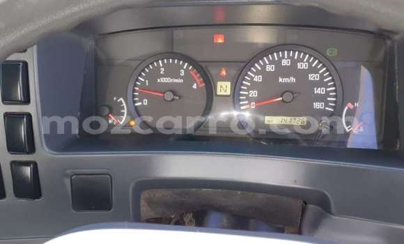 Comprar Usado Isuzu FTR 850 Branco Caminhão em Maputo em Maputo Comprar Usado Isuzu FTR 850 Branco Caminhão em Maputo em Maputo