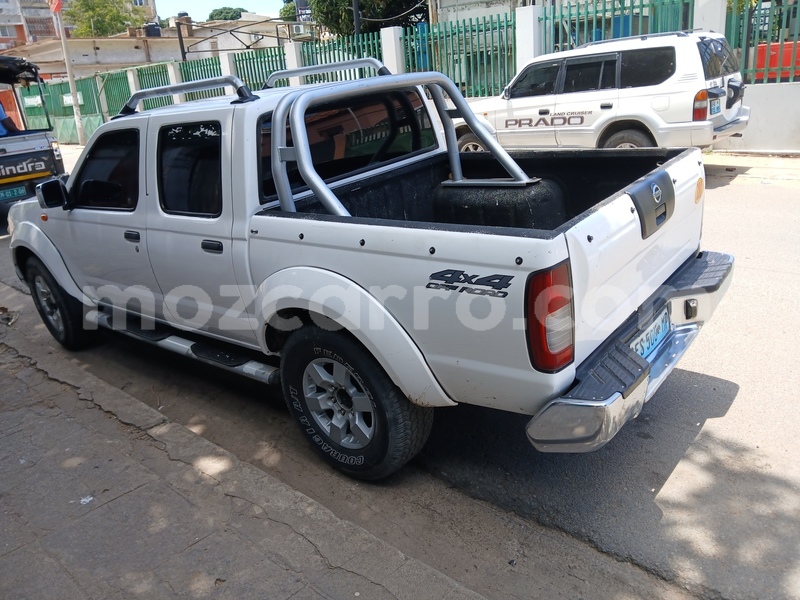 Big with watermark nissan hardbody maputo maputo 31440