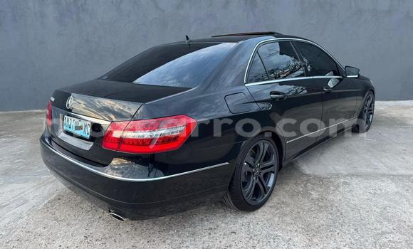 Comprar Novo Mercedes-Benz E-Classe Preto Carro em Maputo em Maputo Comprar Novo Mercedes-Benz E-Classe Preto Carro em Maputo em Maputo