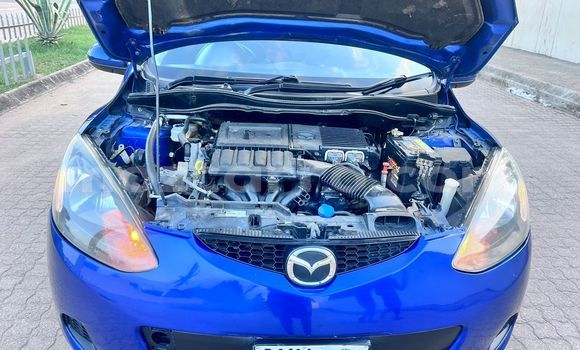 Nunua Ilio tumika Mazda Demio Bluu Gari ndani ya Maputo nchini Maputo Nunua Ilio tumika Mazda Demio Bluu Gari ndani ya Maputo nchini Maputo