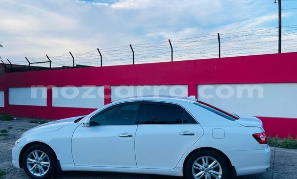 Tenga Tsaru Toyota Mark X Chena Mota in Maputo in Maputo Tenga Tsaru Toyota Mark X Chena Mota in Maputo in Maputo