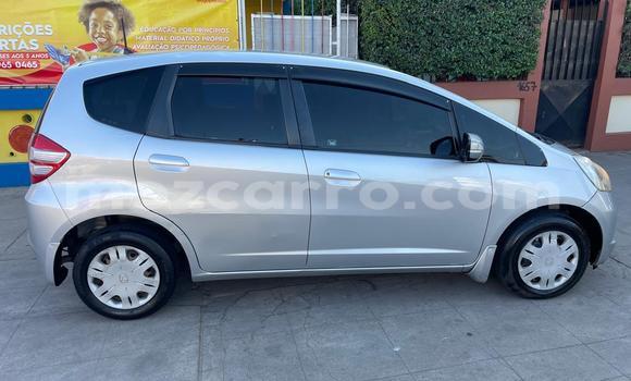 Buy Used Honda Fit Silver Car in Maputo in Maputo Buy Used Honda Fit Silver Car in Maputo in Maputo