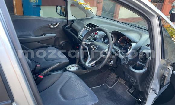 Buy Used Honda Fit Silver Car in Maputo in Maputo Buy Used Honda Fit Silver Car in Maputo in Maputo