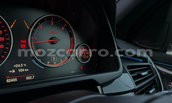 Nunua Ilio tumika BMW X5 Nyeupe Gari ndani ya Maputo nchini Maputo Nunua Ilio tumika BMW X5 Nyeupe Gari ndani ya Maputo nchini Maputo