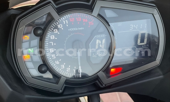 Comprar Usado Kawasaki Ninja Preto Moto em Maputo em Maputo Comprar Usado Kawasaki Ninja Preto Moto em Maputo em Maputo