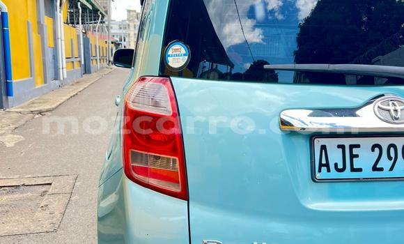 Comprar Usado Toyota Ractis Azul Carro em Maputo em Maputo Comprar Usado Toyota Ractis Azul Carro em Maputo em Maputo