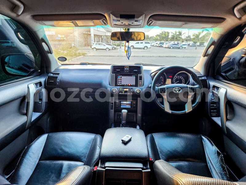 Big with watermark toyota land cruiser prado maputo maputo 31513