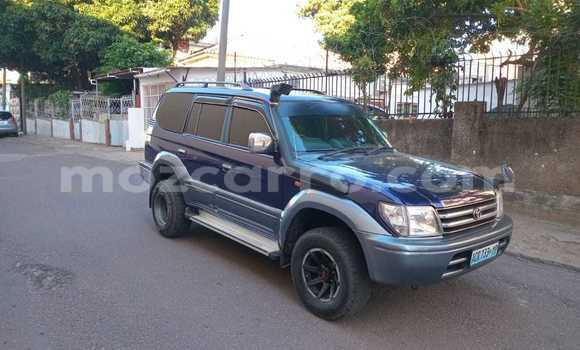 Buy Used Toyota Land Cruiser Prado Blue Car in Maputo in Maputo