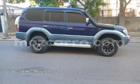 Nunua Ilio tumika Toyota Land Cruiser Prado Bluu Gari ndani ya Maputo nchini Maputo Nunua Ilio tumika Toyota Land Cruiser Prado Bluu Gari ndani ya Maputo nchini Maputo