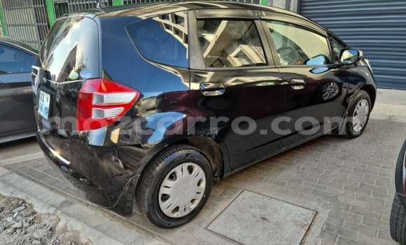 Nunua Mpya Honda Fit Nyeusi Gari ndani ya Maputo nchini Maputo