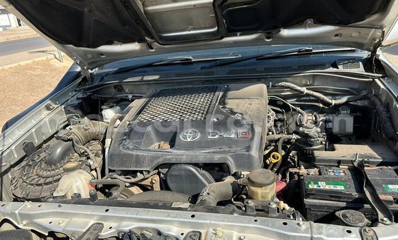 Tenga Tsaru Toyota Hilux Chena Mota in Maputo in Maputo Tenga Tsaru Toyota Hilux Chena Mota in Maputo in Maputo