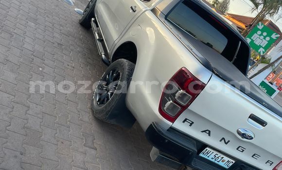 Tenga Tsaru Ford Ranger Zvimwe Mota in Maputo in Maputo Tenga Tsaru Ford Ranger Zvimwe Mota in Maputo in Maputo