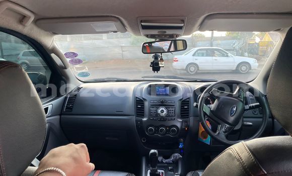 Tenga Tsaru Ford Ranger Zvimwe Mota in Maputo in Maputo Tenga Tsaru Ford Ranger Zvimwe Mota in Maputo in Maputo