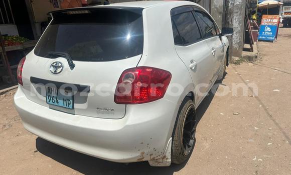 Buy Used Toyota Auris White Car in Maputo in Maputo