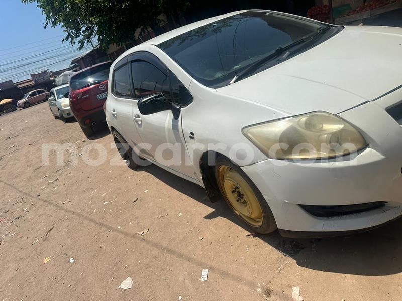 Big with watermark toyota auris maputo maputo 31531