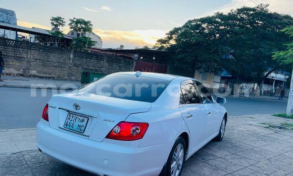 Buy Used Toyota Mark X White Car in Maputo in Maputo Buy Used Toyota Mark X White Car in Maputo in Maputo