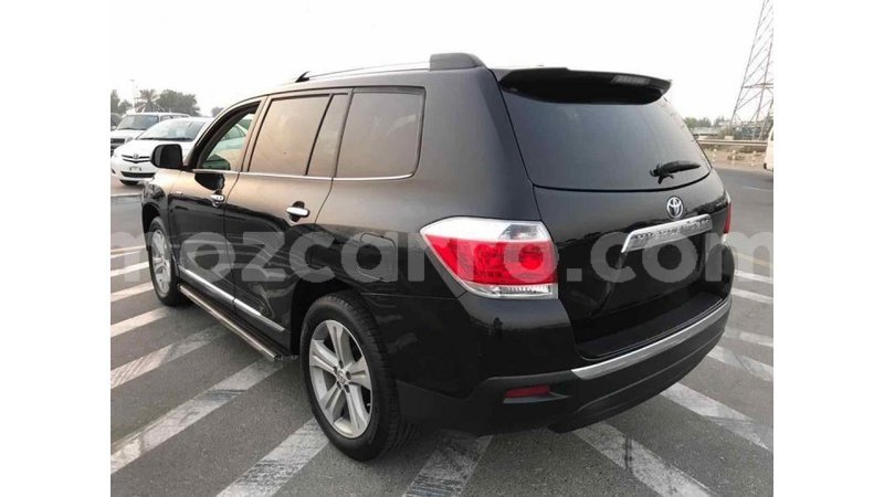 Big with watermark toyota highlander cabo delgado import dubai 5504