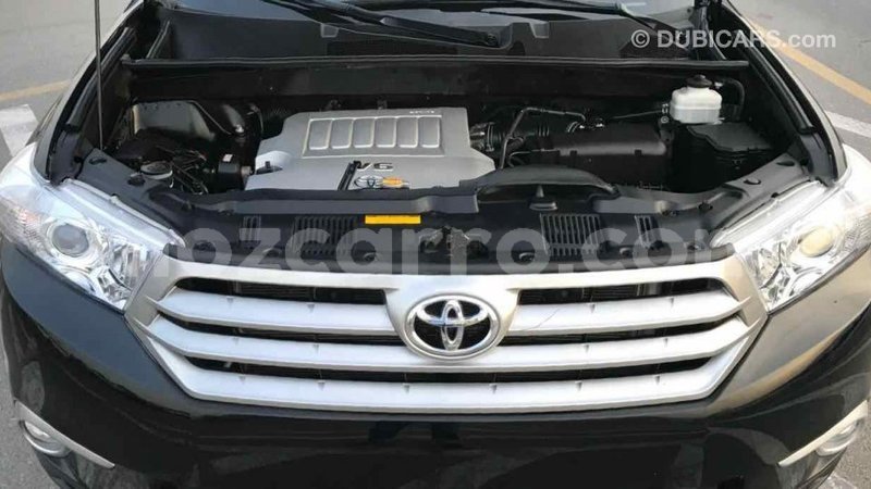 Big with watermark toyota highlander cabo delgado import dubai 5504