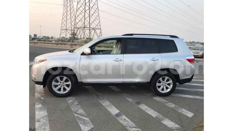 Big with watermark toyota highlander cabo delgado import dubai 5505