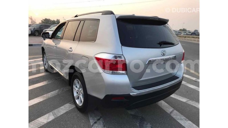 Big with watermark toyota highlander cabo delgado import dubai 5505