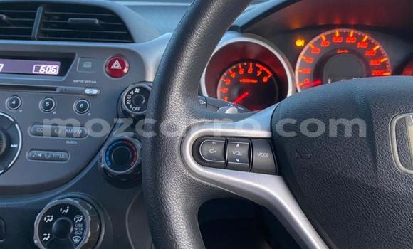 Nunua Ilio tumika Honda Fit Bluu Gari ndani ya Maputo nchini Maputo Nunua Ilio tumika Honda Fit Bluu Gari ndani ya Maputo nchini Maputo