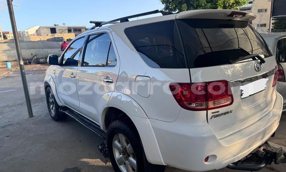 Tenga Tsaru Toyota Fortuner Chena Mota in Maputo in Maputo Tenga Tsaru Toyota Fortuner Chena Mota in Maputo in Maputo