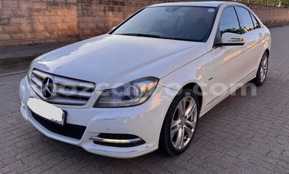 Buy Used Mercedes-Benz C-Classe White Car in Maputo in Maputo Buy Used Mercedes-Benz C-Classe White Car in Maputo in Maputo
