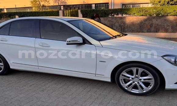 Buy Used Mercedes-Benz C-Classe White Car in Maputo in Maputo Buy Used Mercedes-Benz C-Classe White Car in Maputo in Maputo