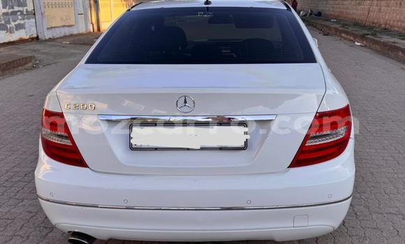 Buy Used Mercedes-Benz C-Classe White Car in Maputo in Maputo Buy Used Mercedes-Benz C-Classe White Car in Maputo in Maputo