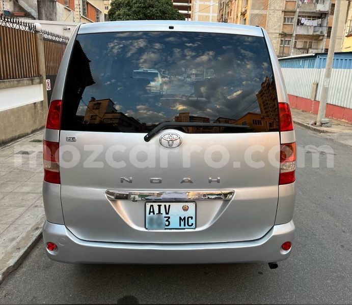 Big with watermark toyota noah maputo maputo 31572