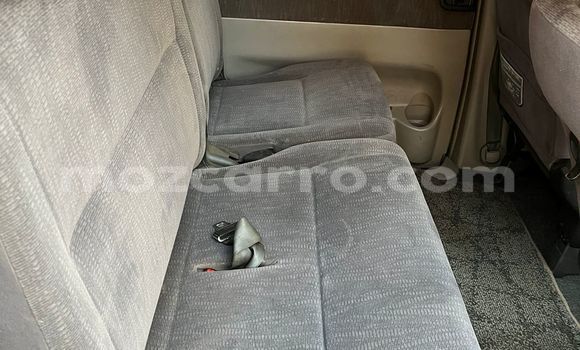 Nunua Ilio tumika Toyota Noah Fedha Gari ndani ya Maputo nchini Maputo Nunua Ilio tumika Toyota Noah Fedha Gari ndani ya Maputo nchini Maputo