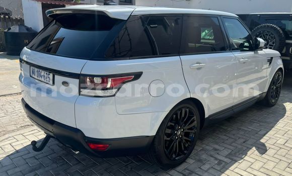 Nunua Ilio tumika Range Rover Range Rover Nyeupe Gari ndani ya Maputo nchini Maputo Nunua Ilio tumika Range Rover Range Rover Nyeupe Gari ndani ya Maputo nchini Maputo