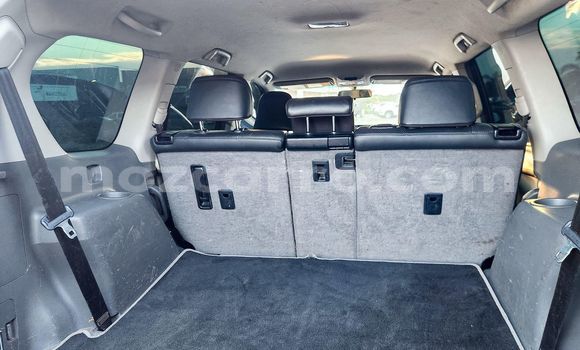 Nunua Ilio tumika Toyota Land Cruiser Prado Nyeupe Gari ndani ya Maputo nchini Maputo Nunua Ilio tumika Toyota Land Cruiser Prado Nyeupe Gari ndani ya Maputo nchini Maputo