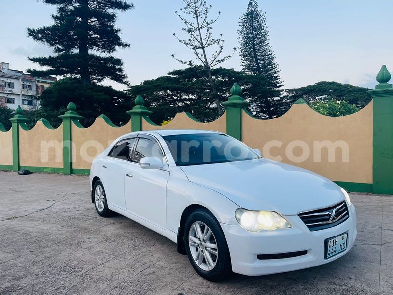 Big with watermark toyota mark x maputo maputo 31585