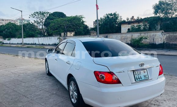 Comprar Usado Toyota Mark X Branco Carro em Maputo em Maputo Comprar Usado Toyota Mark X Branco Carro em Maputo em Maputo