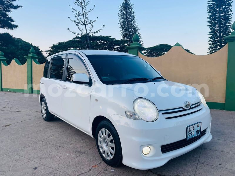 Big with watermark toyota sienta maputo maputo 31588