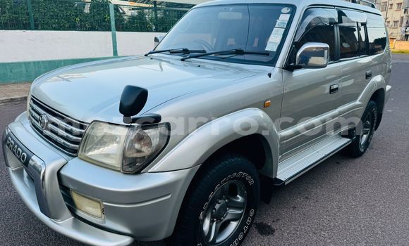 Comprar Usado Toyota Land Cruiser Prado Prata Carro em Maputo em Maputo Comprar Usado Toyota Land Cruiser Prado Prata Carro em Maputo em Maputo