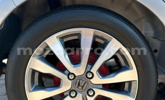 Nunua Ilio tumika Honda Fit Fedha Gari ndani ya Maputo nchini Maputo Nunua Ilio tumika Honda Fit Fedha Gari ndani ya Maputo nchini Maputo