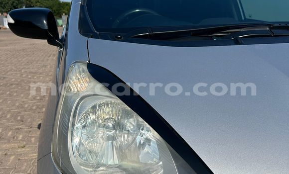 Nunua Ilio tumika Honda Fit Fedha Gari ndani ya Maputo nchini Maputo Nunua Ilio tumika Honda Fit Fedha Gari ndani ya Maputo nchini Maputo