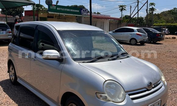 Comprar Usado Toyota Sienta De outros Carro em Maputo em Maputo Comprar Usado Toyota Sienta De outros Carro em Maputo em Maputo