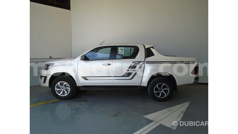 Big with watermark toyota hilux cabo delgado import dubai 5513