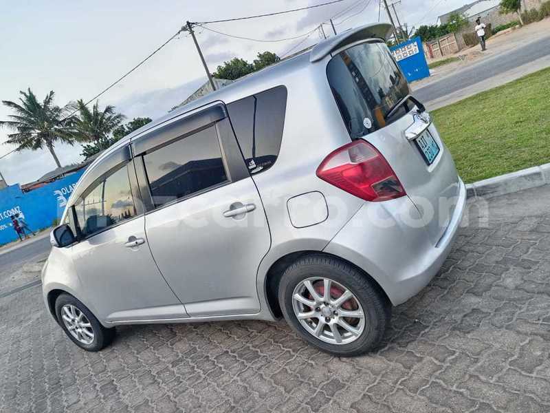 Big with watermark toyota ractis maputo maputo 31634