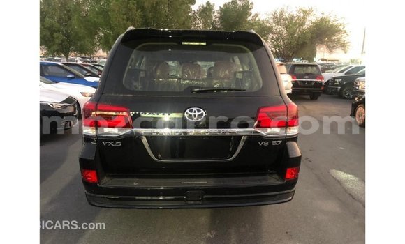 Comprar Importar Toyota Land Cruiser Preto Carro em Import - Dubai em Cabo Delgado Comprar Importar Toyota Land Cruiser Preto Carro em Import - Dubai em Cabo Delgado