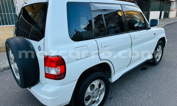 Tenga Tsaru Mitsubishi Pajero iO Chena Mota in Maputo in Maputo Tenga Tsaru Mitsubishi Pajero iO Chena Mota in Maputo in Maputo
