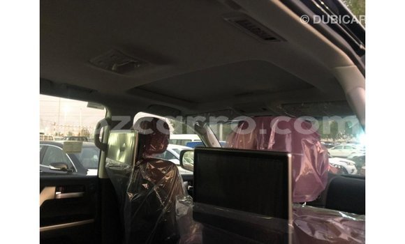 Comprar Importar Toyota Land Cruiser Preto Carro em Import - Dubai em Cabo Delgado Comprar Importar Toyota Land Cruiser Preto Carro em Import - Dubai em Cabo Delgado