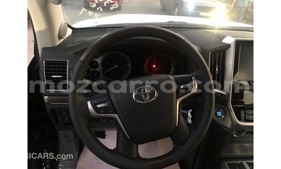 Comprar Importar Toyota Land Cruiser Preto Carro em Import - Dubai em Cabo Delgado Comprar Importar Toyota Land Cruiser Preto Carro em Import - Dubai em Cabo Delgado